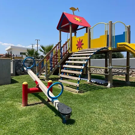Penthouse 1 Bedroom Sleeps 4 * Καζιβερά