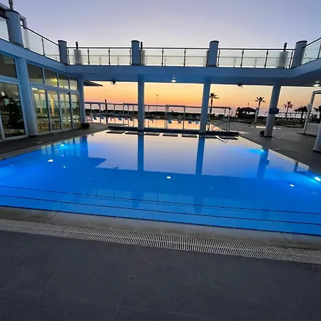Apartment Penthouse 1 Bedroom Sleeps 4 Ghaziveran